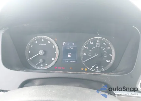 2017 Hyundai Sonata z USA, uszkodzony, nr VIN 5NPE24AFXHH468536